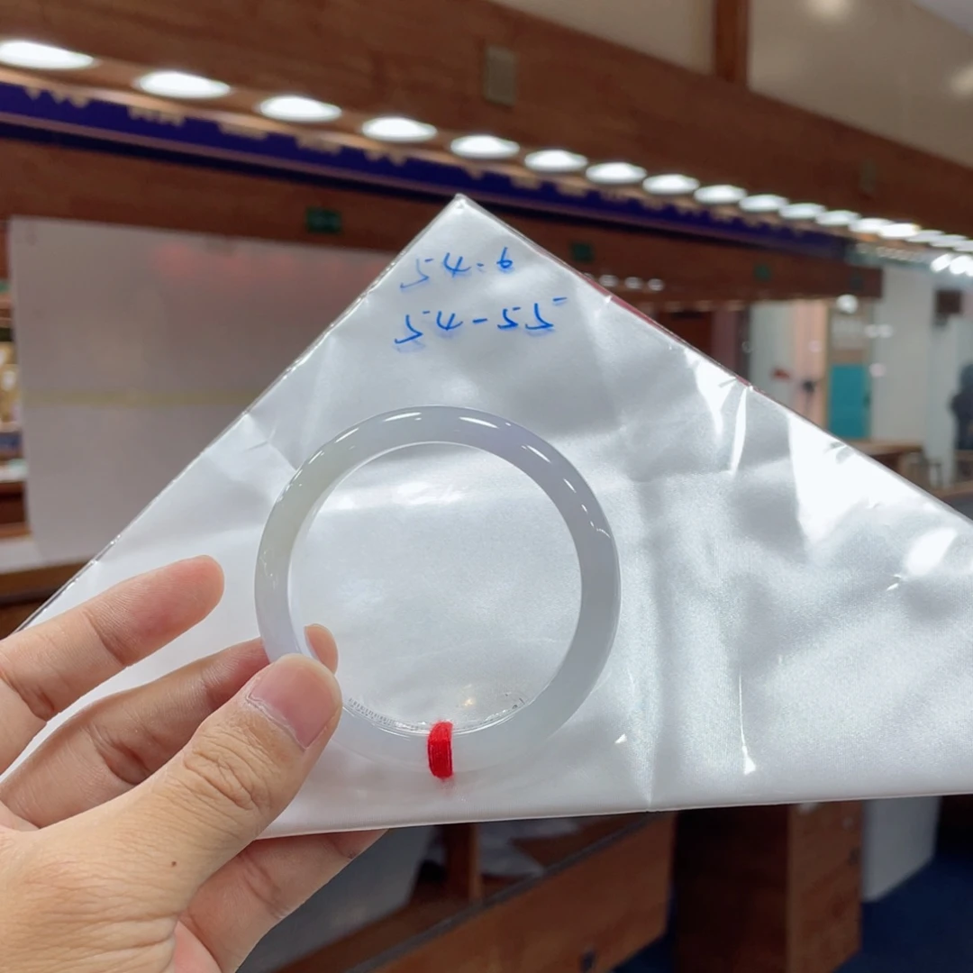 未镶嵌手镯翡翠翡翠