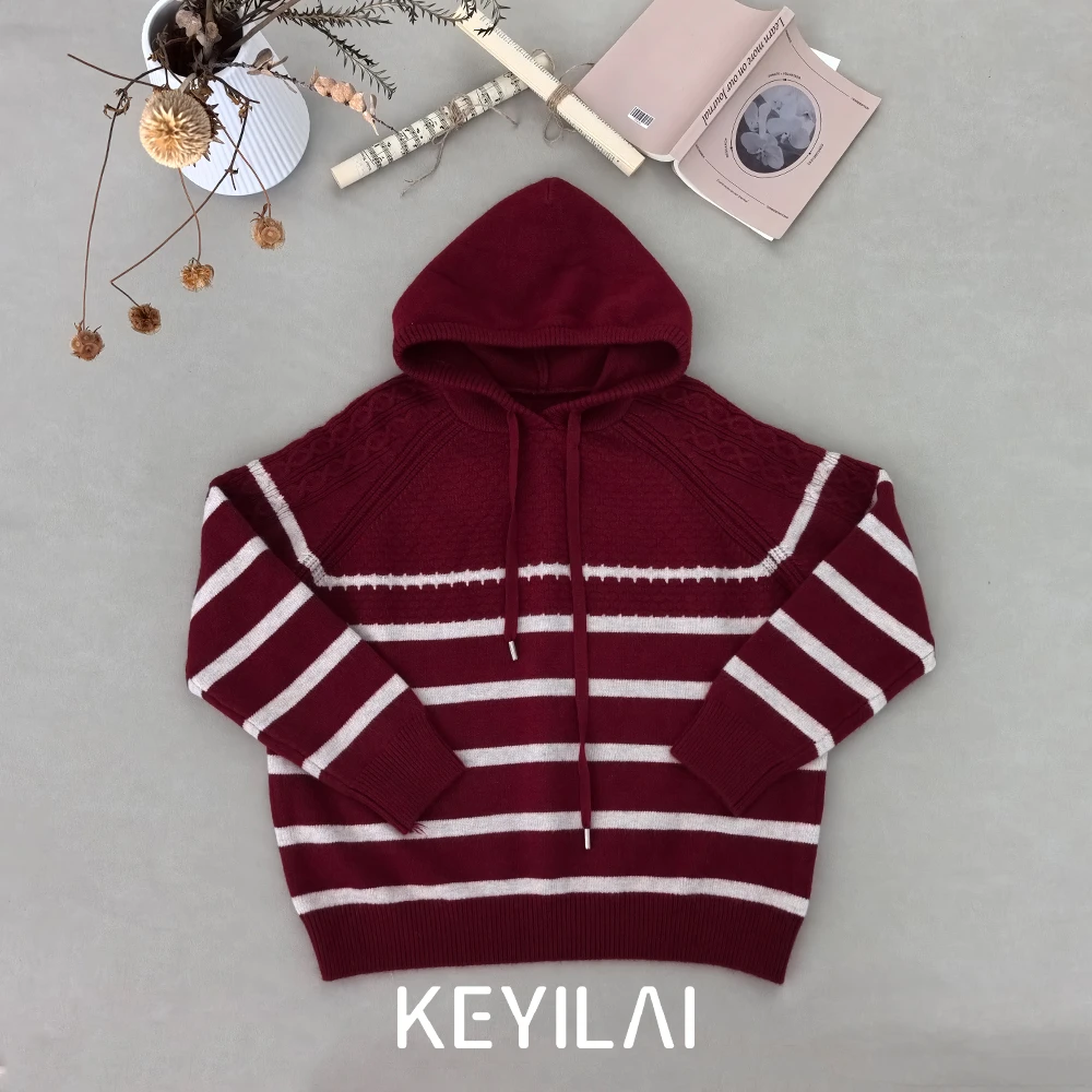 可依莱针织卡通风连帽厚款毛针织衫条纹针织衫长袖拼色EC5O1001