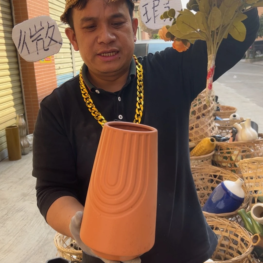 摆件72 号高中低温陶瓷工艺瓶（部分微瑕）