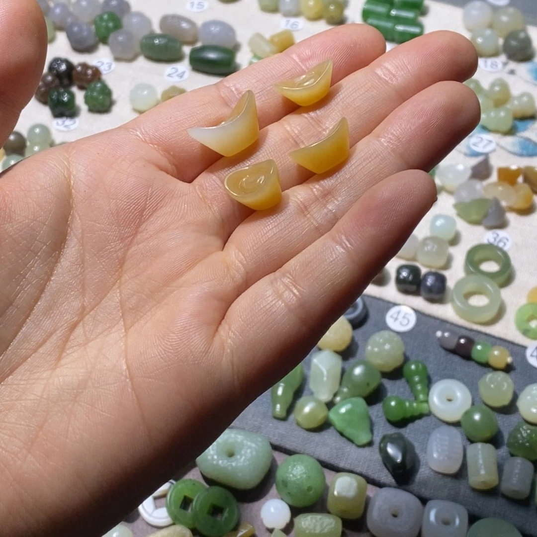 和田玉未镶嵌颈饰王***你