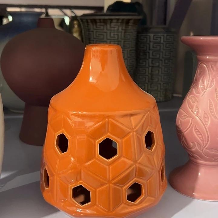 陶瓷孤品陶瓷镂空花瓶