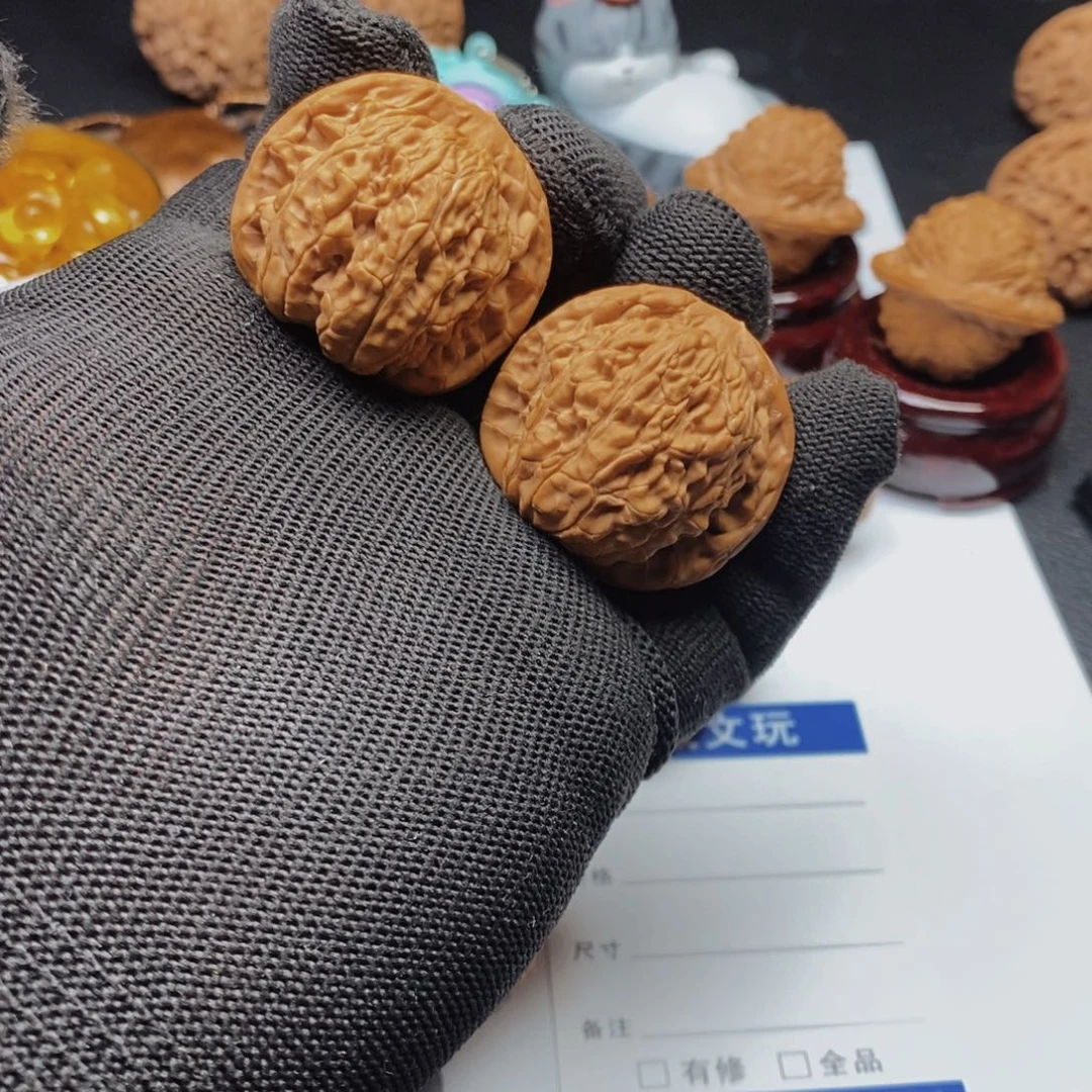 文玩核桃把件糖*A2233望月