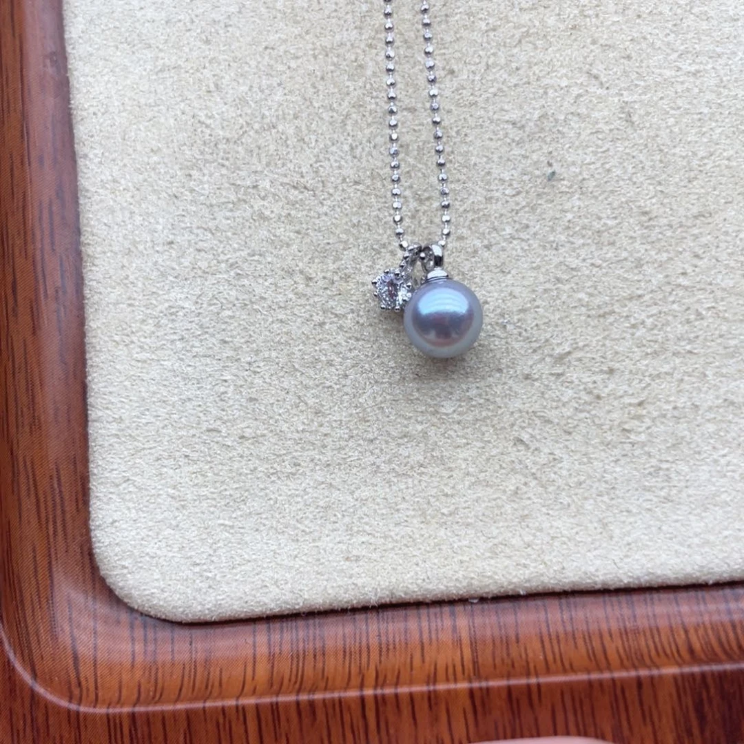 颈饰银S925镶嵌海水珍珠G84