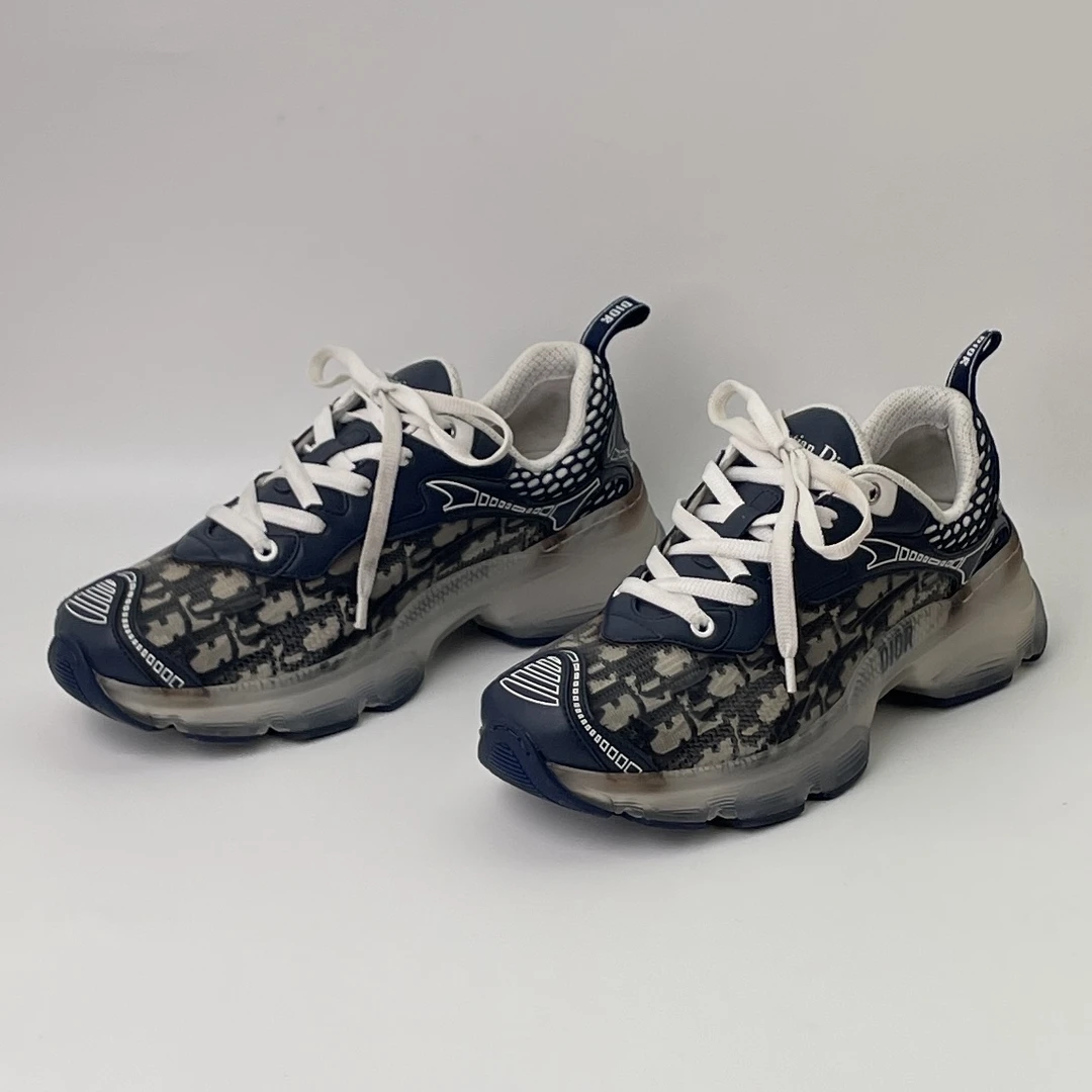 95新 DIOR/迪奥  38码 98新 蓝老花运动鞋/ML02010