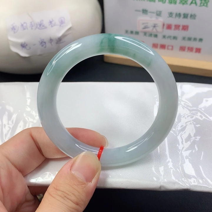 未镶嵌手镯（圆镯）翡翠5354