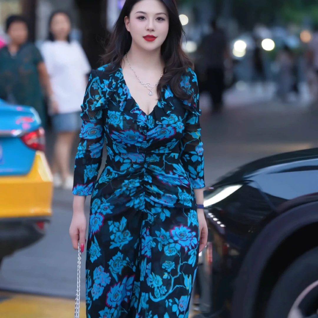 新款时尚气质收腰长袖显瘦印花长款连衣裙ZH818复古法式优雅