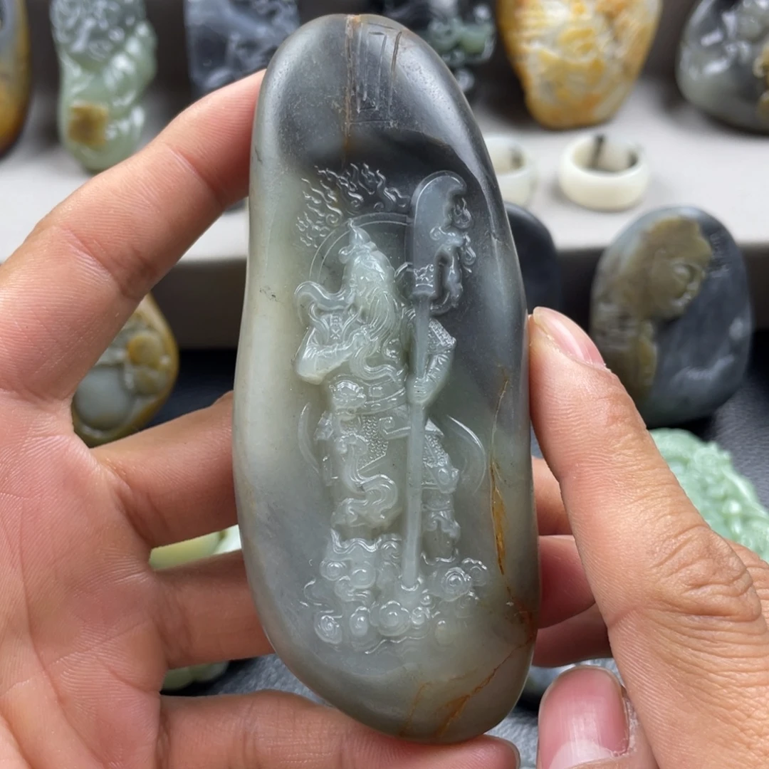 和田玉未镶嵌挂件