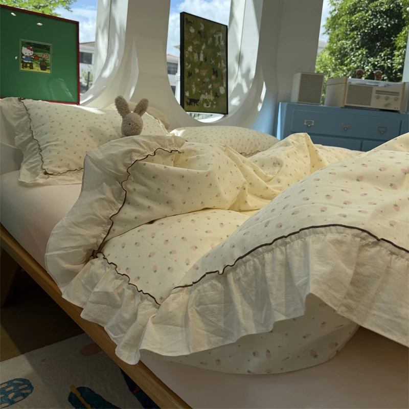 易安阁ins韩式花边双层纱少女粉色小草莓纯棉四件套1.5m1.8三件套