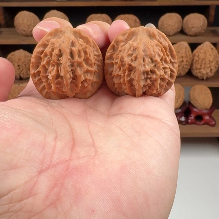 文玩核桃手串秦公子38/36/38