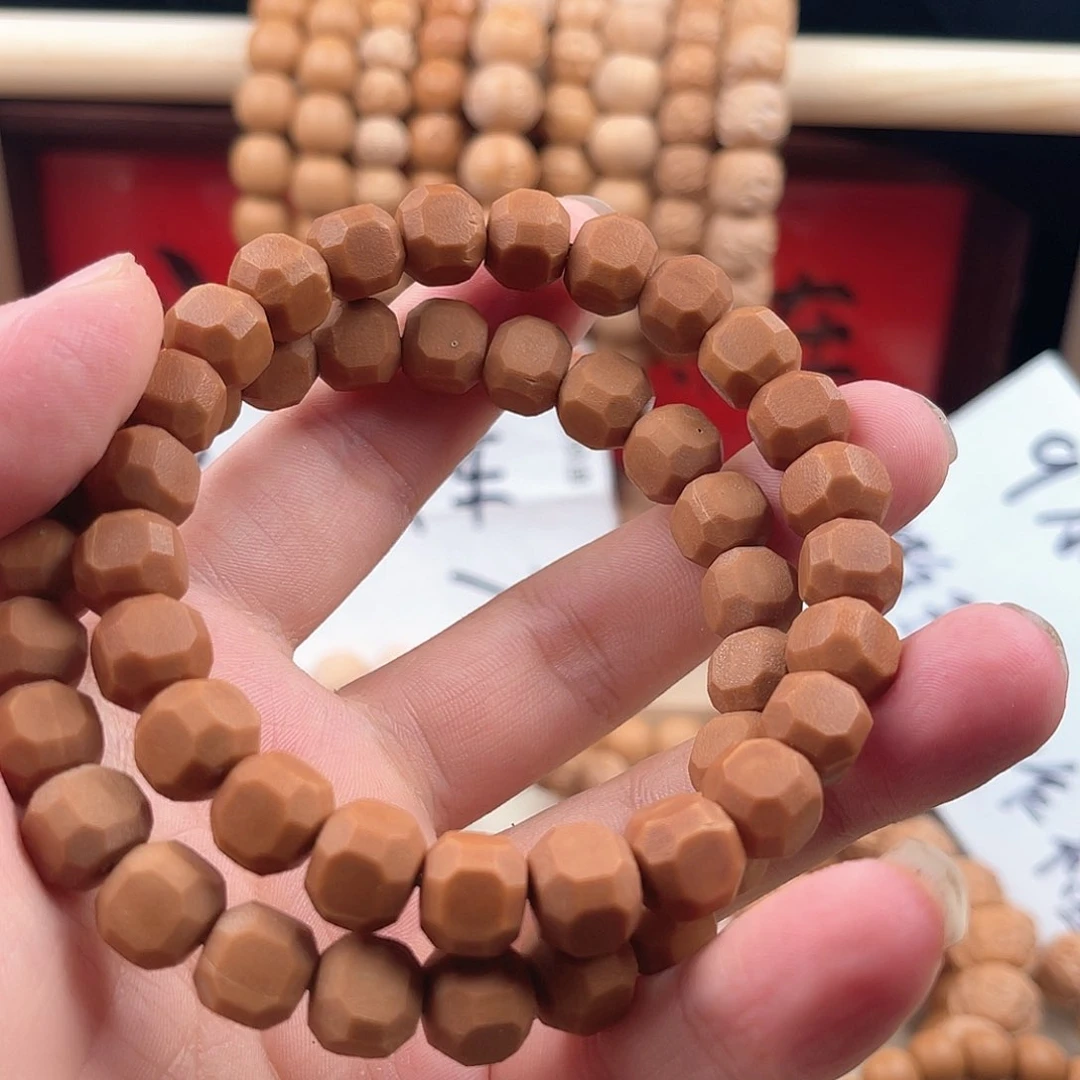 猴头核桃吊坠峰*哥星图刀痕