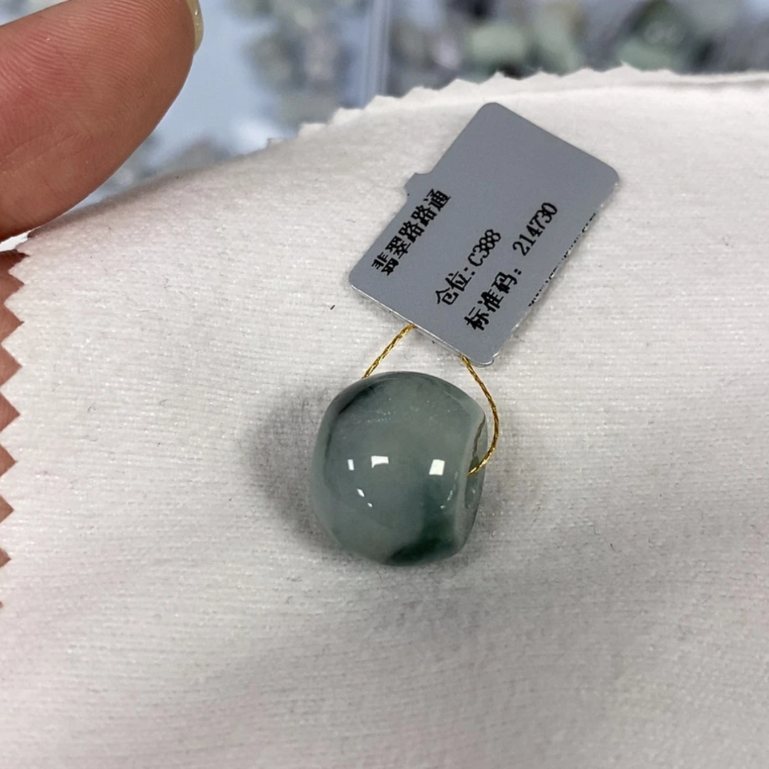 【闪购商品】颈饰未镶嵌翡翠路路通