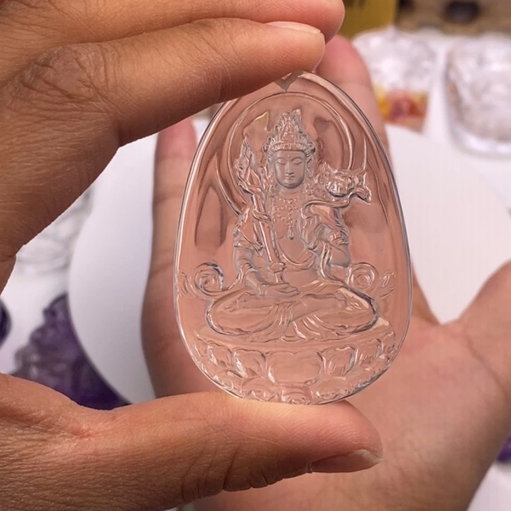 金***起颈饰水晶未镶嵌定制