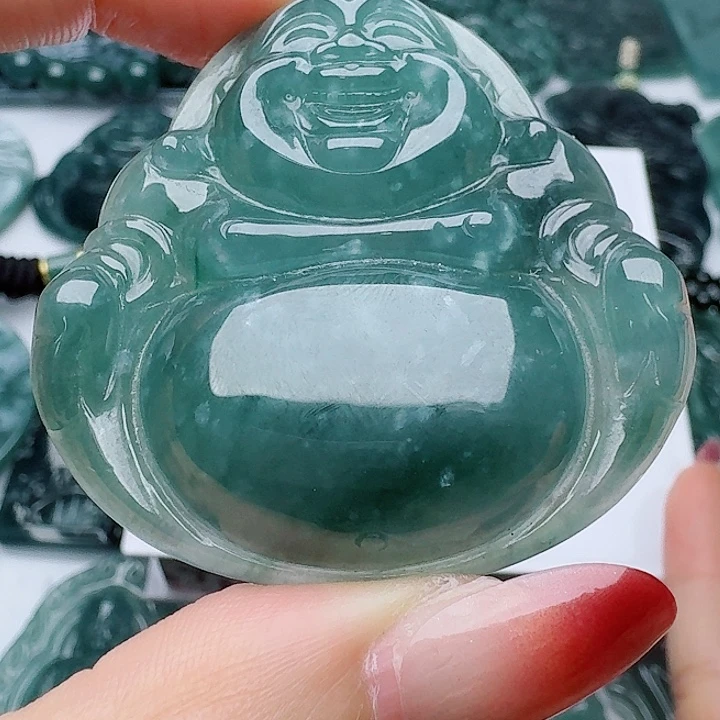 翡翠未镶嵌颈饰天然的A货翡翠多样性发其一