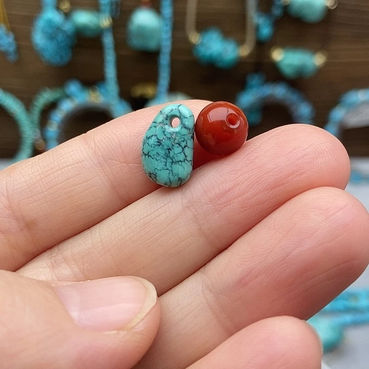 南红玛瑙未镶嵌珠宝奇石