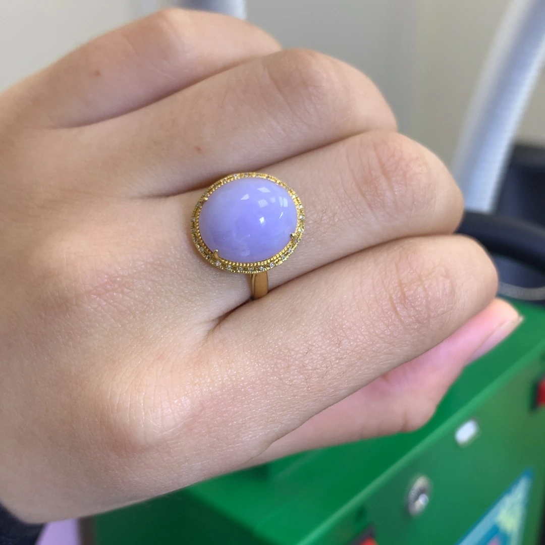 翡翠颈饰18K金镶嵌小*吖翡翠