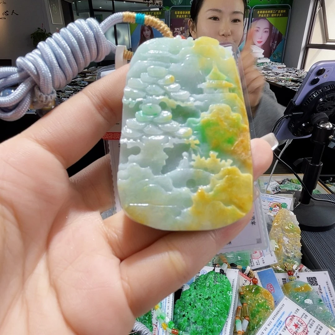 颈饰未镶嵌翡翠一