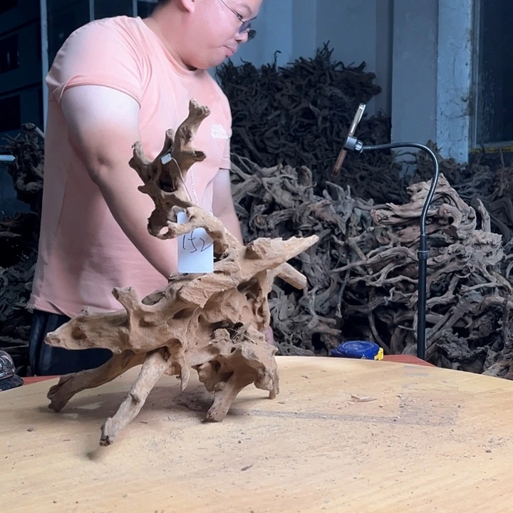 木382733 鱼缸造景根雕艺术152