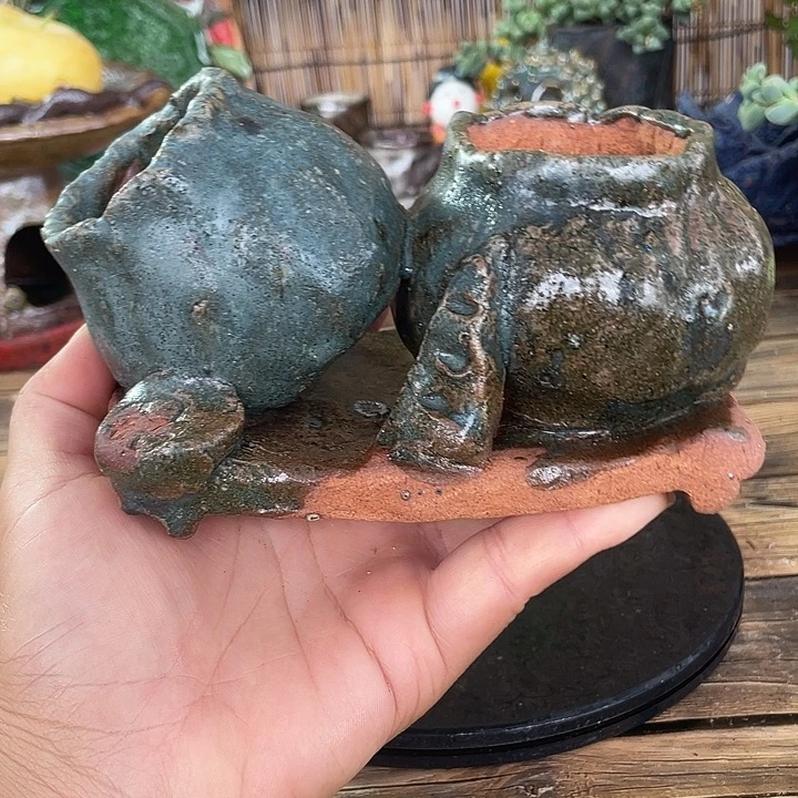 手工粗陶透气花盆3