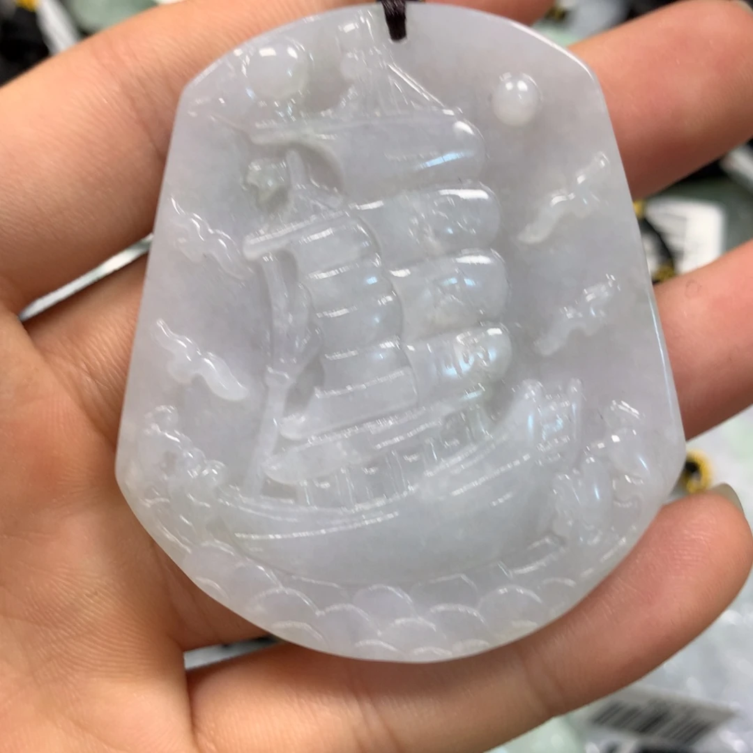 翡翠裸石翡翠首饰