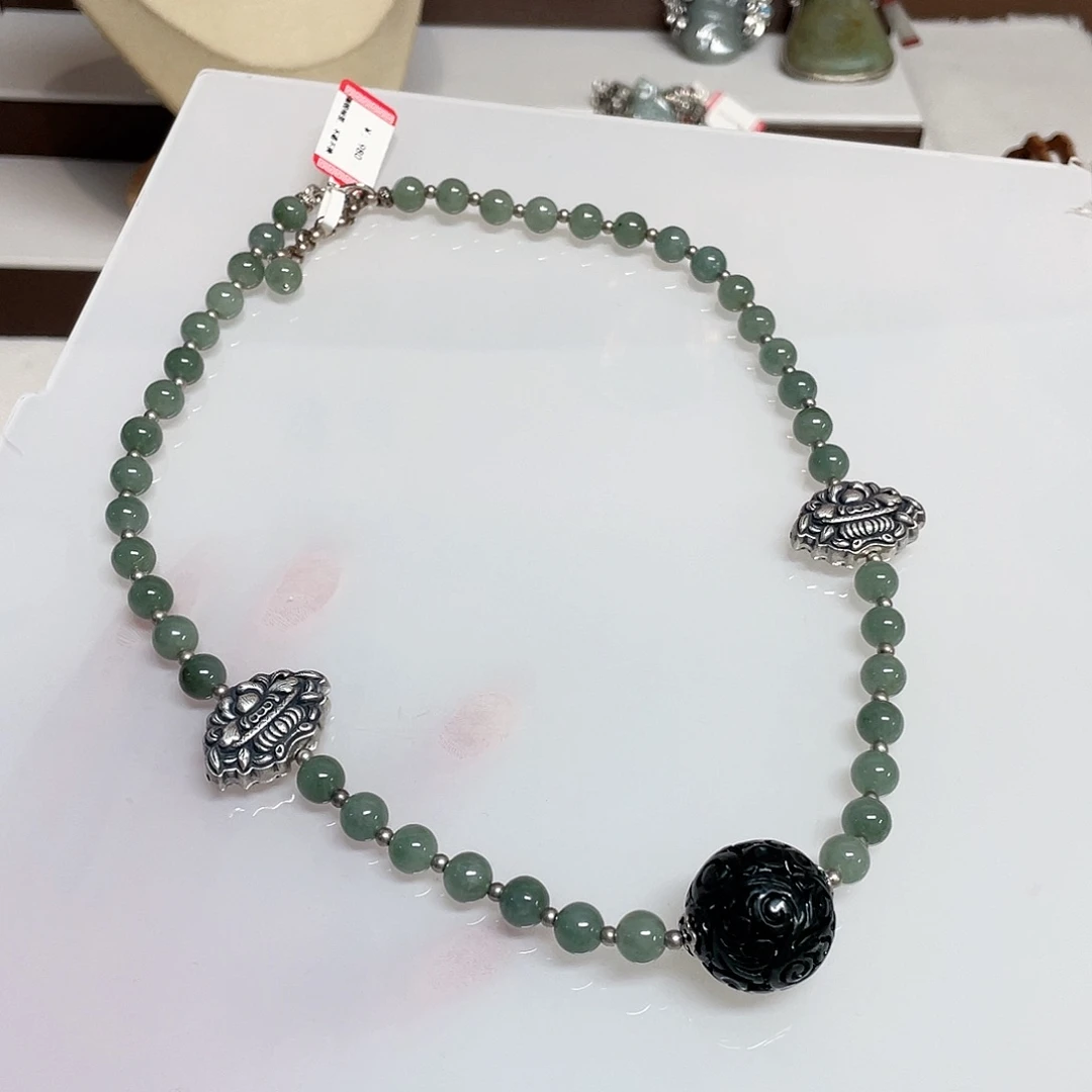 足银足银錾刻配饰项链