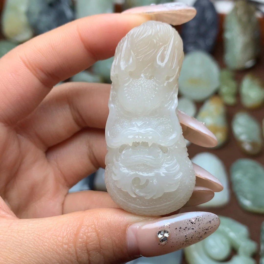 和田玉挂件未镶嵌