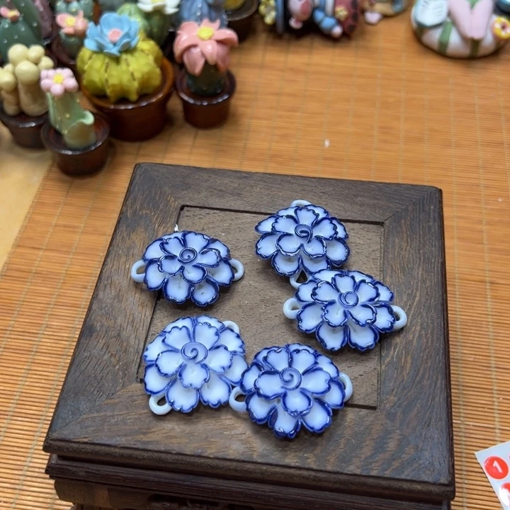 小镇青花每日有新品