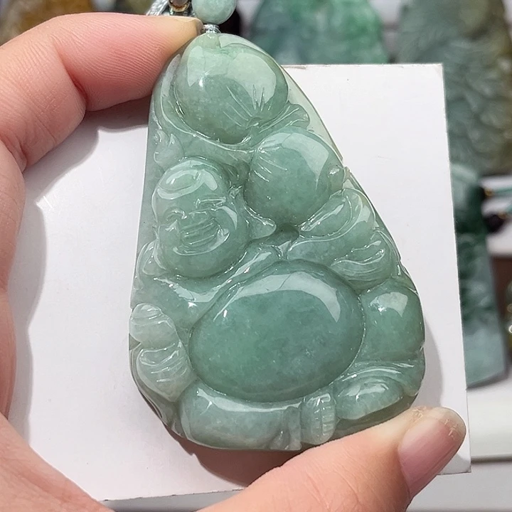 颈饰未镶嵌翡翠挂件