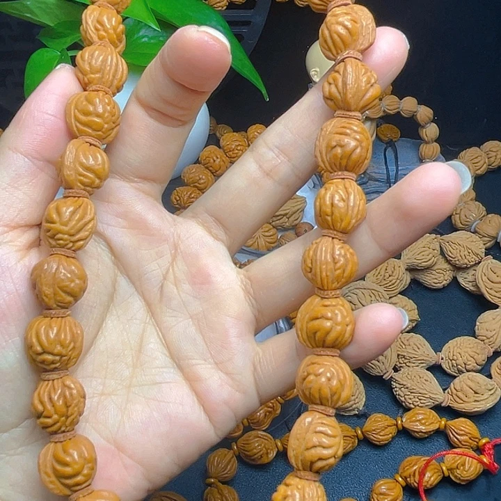 吊坠桃核龙纹桃核