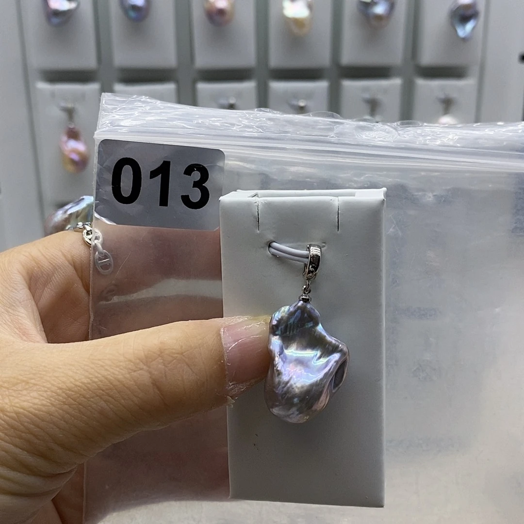 合金耳饰淡水珍珠