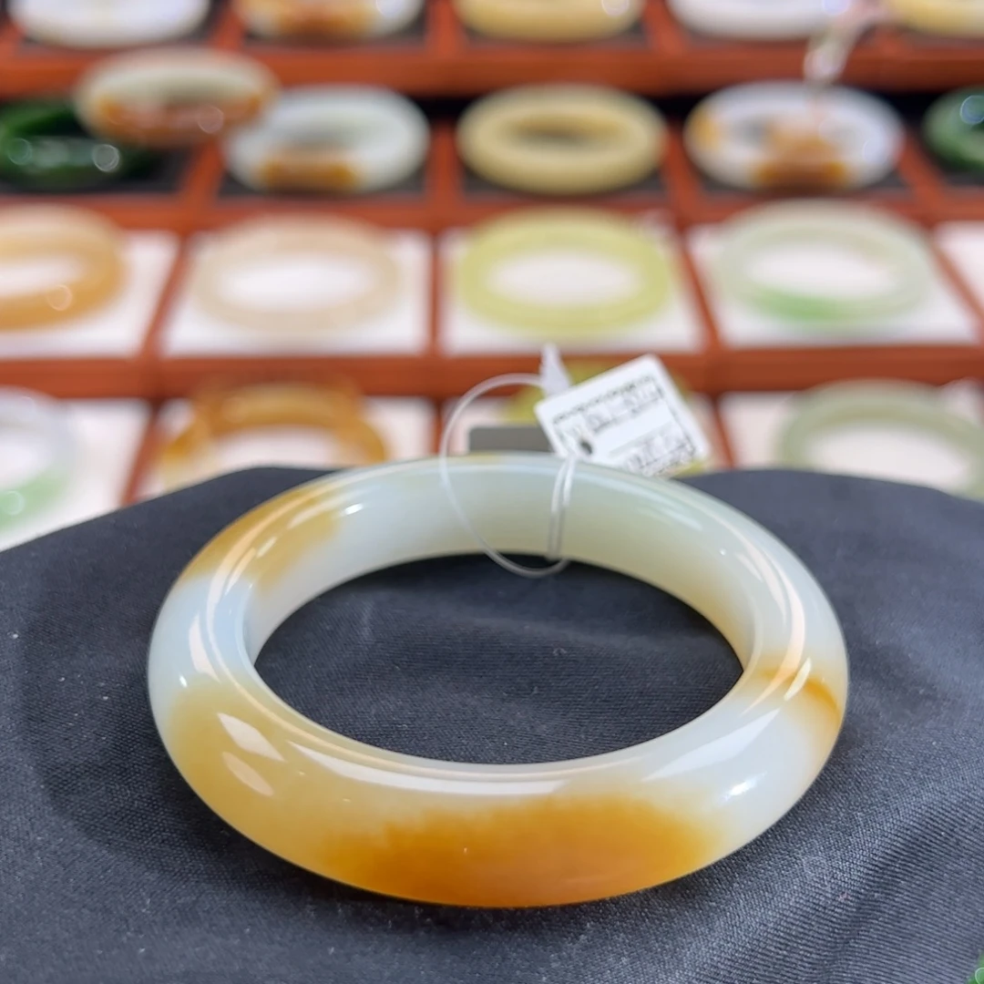 和田玉（糖玉）未镶嵌手镯锦鲤金糖