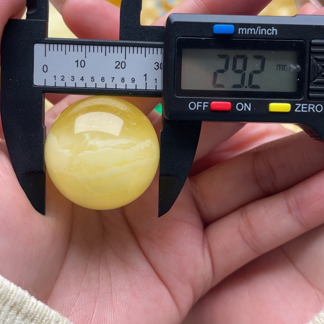 琥珀未镶嵌裸石蜜蜡圆珠微瑕笑