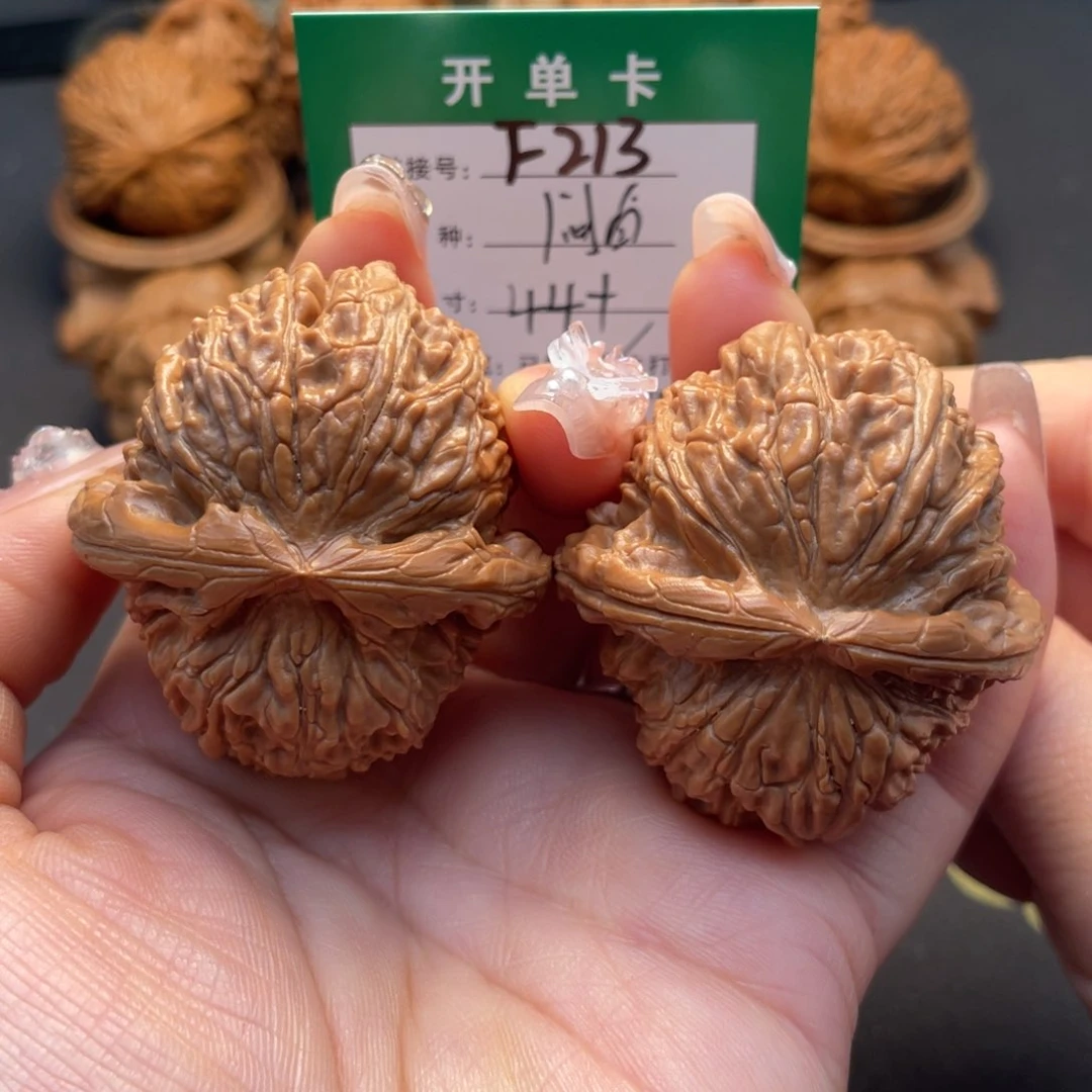 桃核吊坠文玩核桃