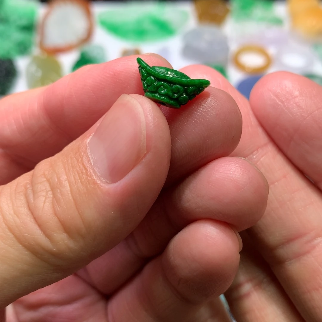 未镶嵌定制翡翠湖****梦吊坠