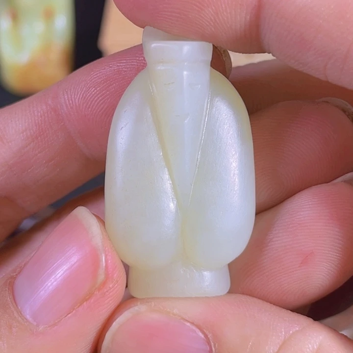 和田玉（糖玉）颈饰未镶嵌真**存