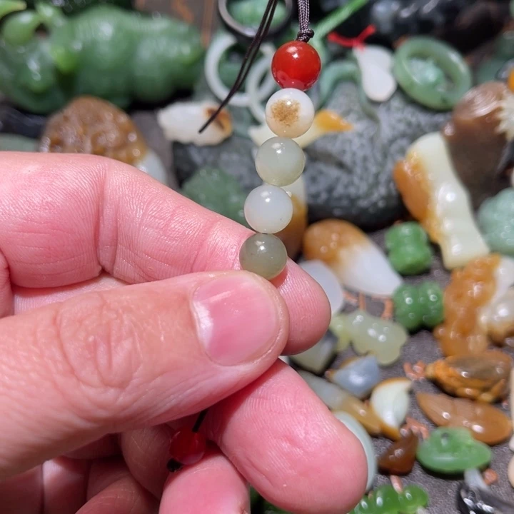 和田玉未镶嵌吊坠(不含链)