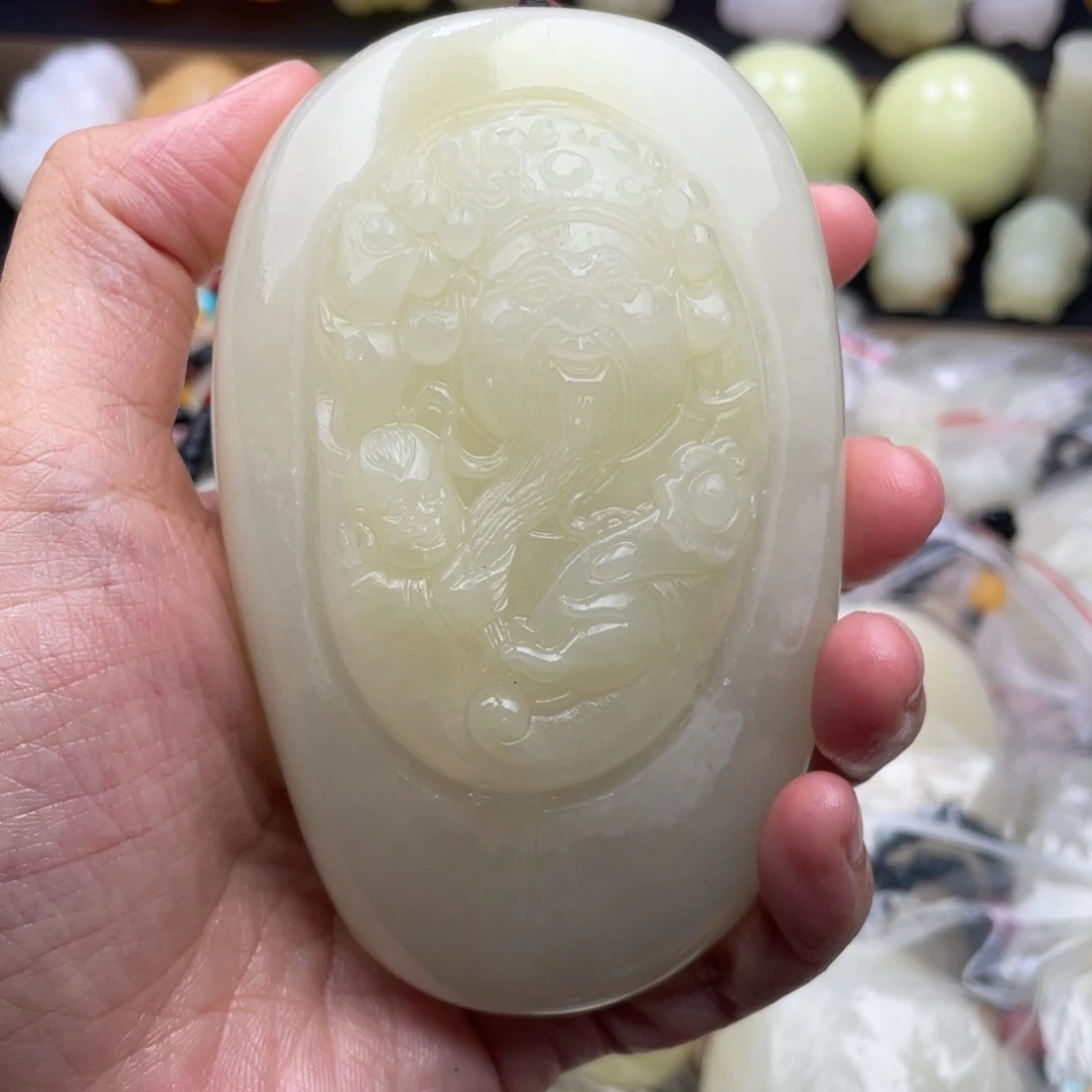 石材山****界天然古青石手把件