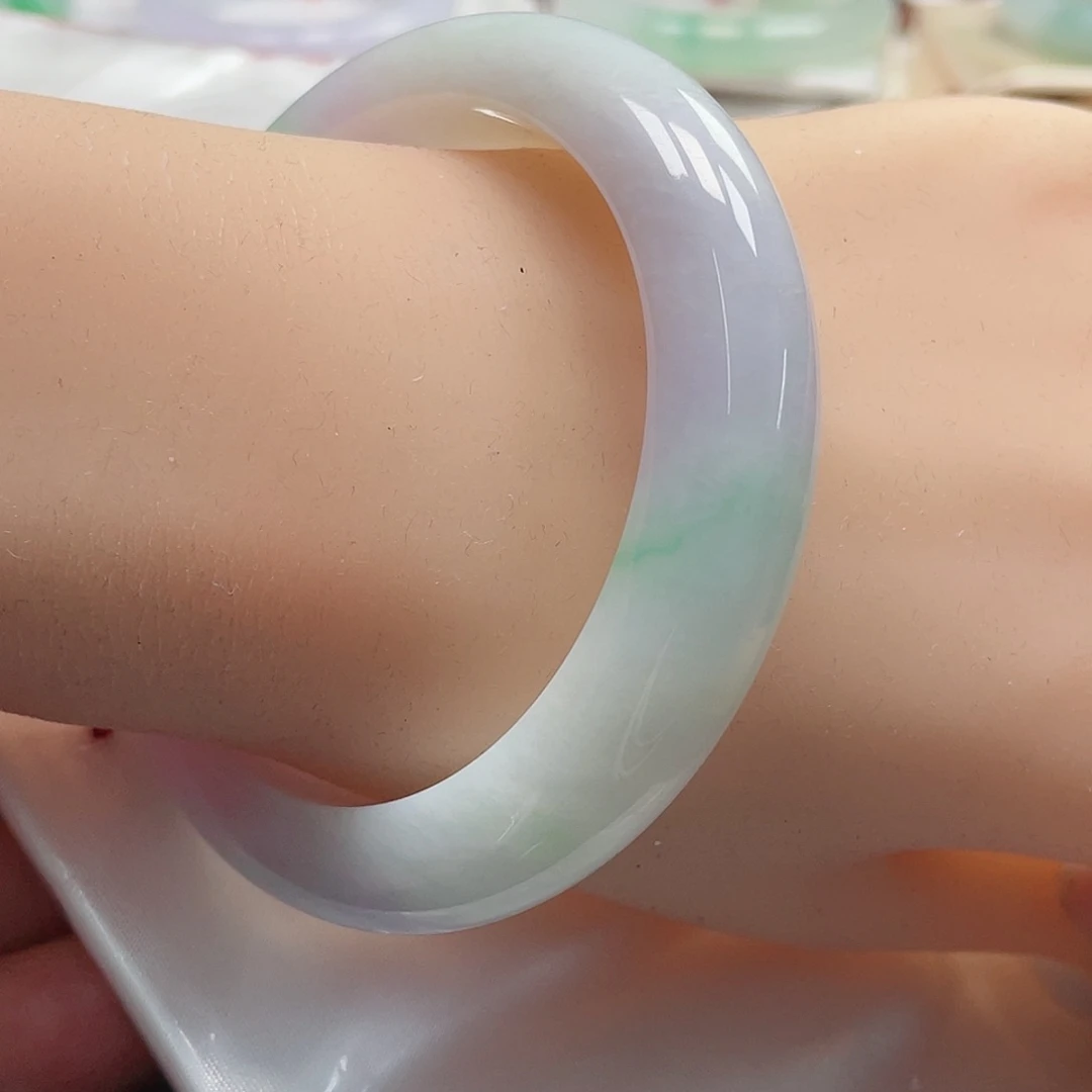 翡翠手镯未镶嵌缅甸翡翠手镯55圈