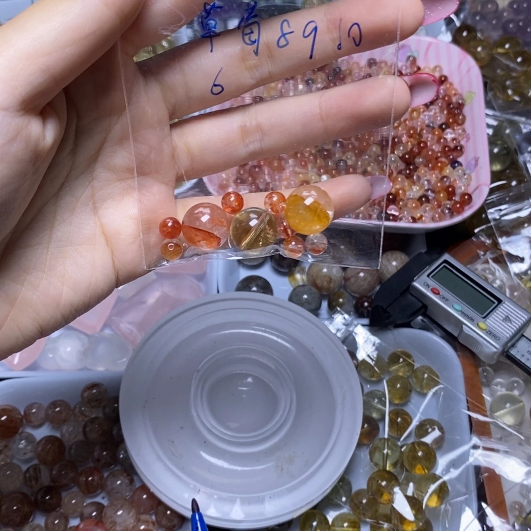 邮****未镶嵌水晶手链散珠