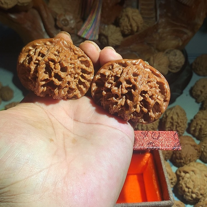 黑***行把件文玩核桃狮子头