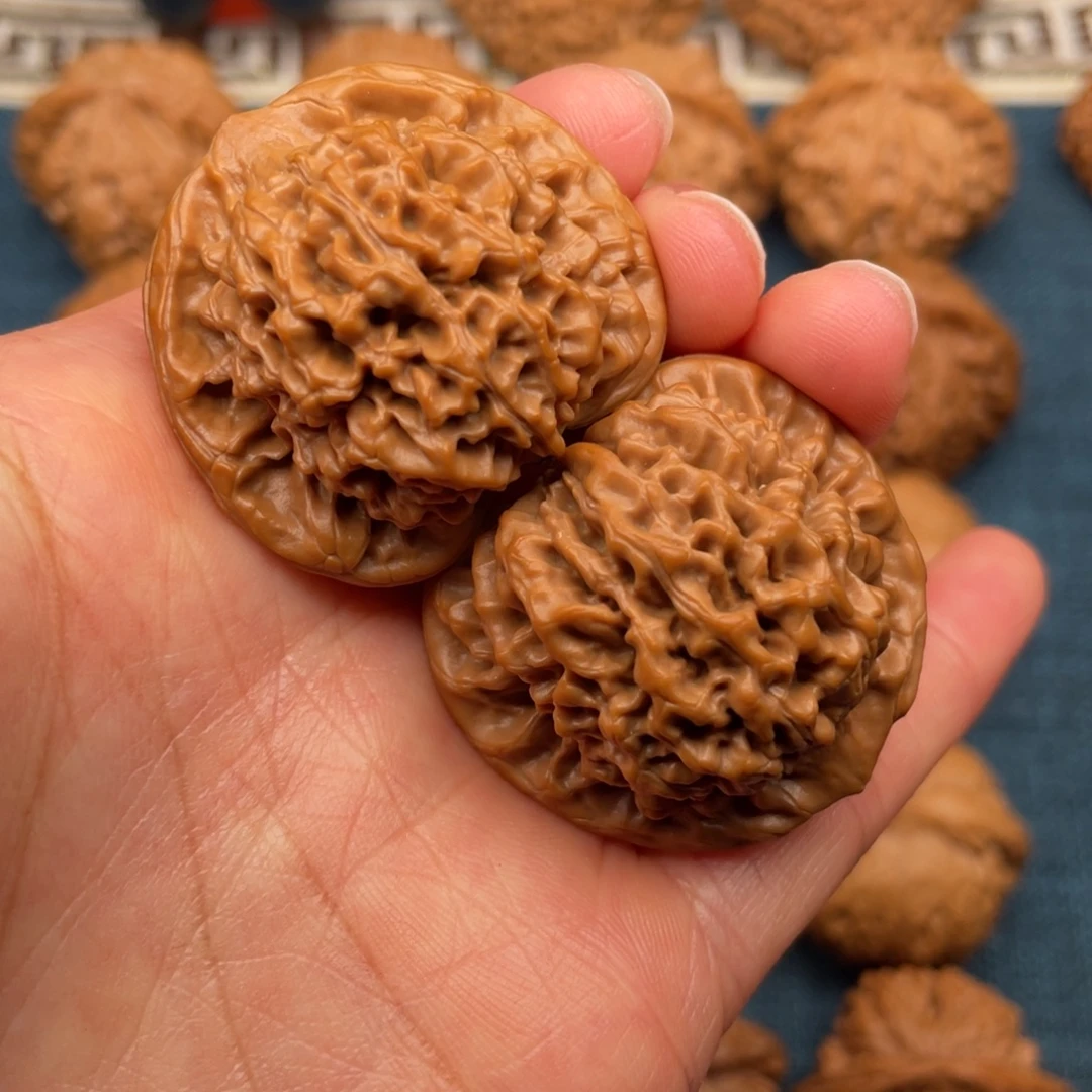 文玩核桃把件37全品毕业正版秦闷