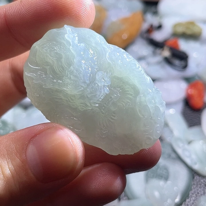 定制翡翠未镶嵌小*哥翡翠