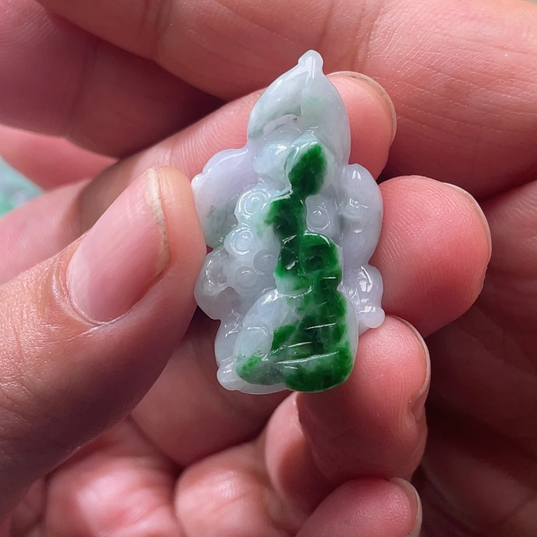 翡翠未镶嵌颈饰翡玉缘翡翠