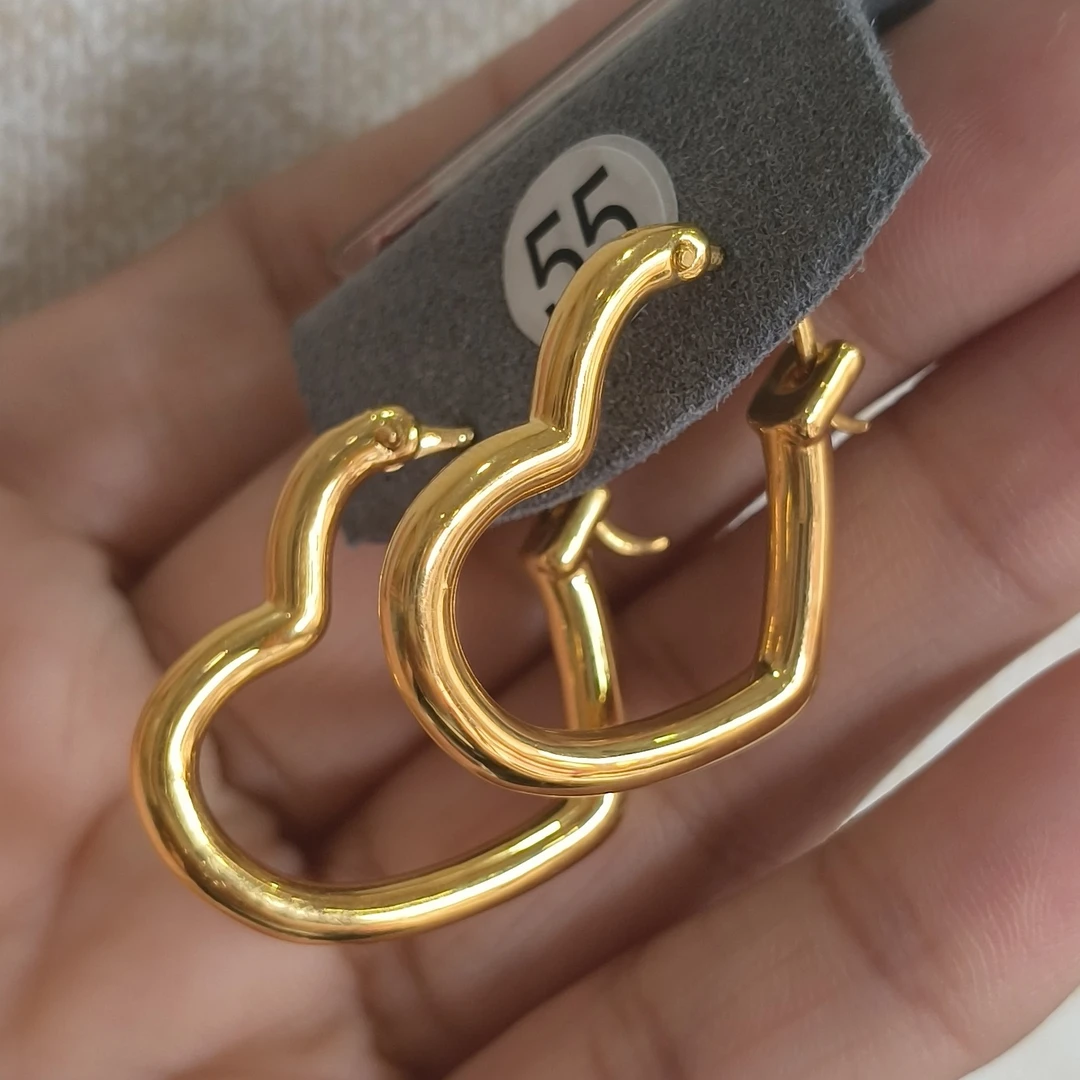 足金999 爱心耳扣 4.52