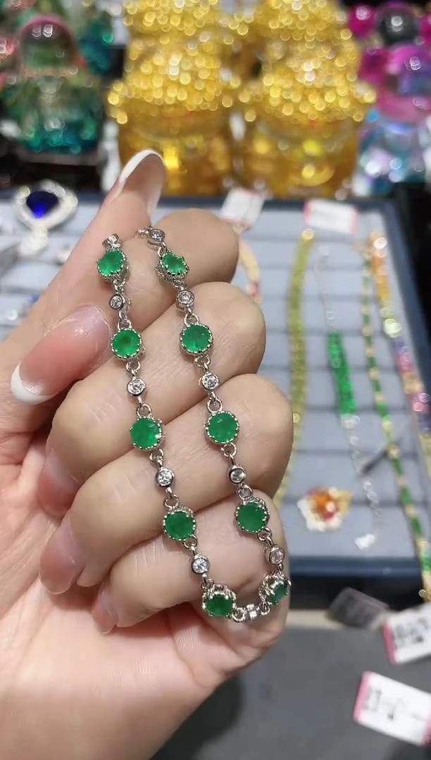 S925银镶嵌天然祖母绿手链