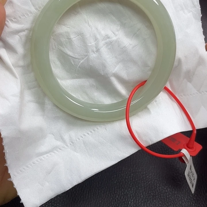 和田玉未镶嵌手镯60多样性发货拍一发一