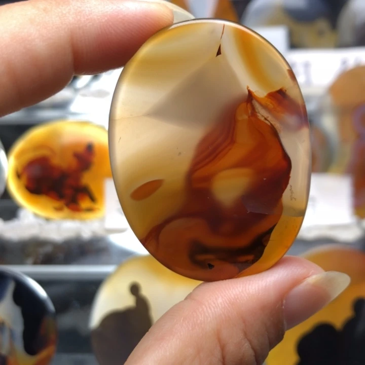 玛瑙/玉髓合金珠宝奇石30