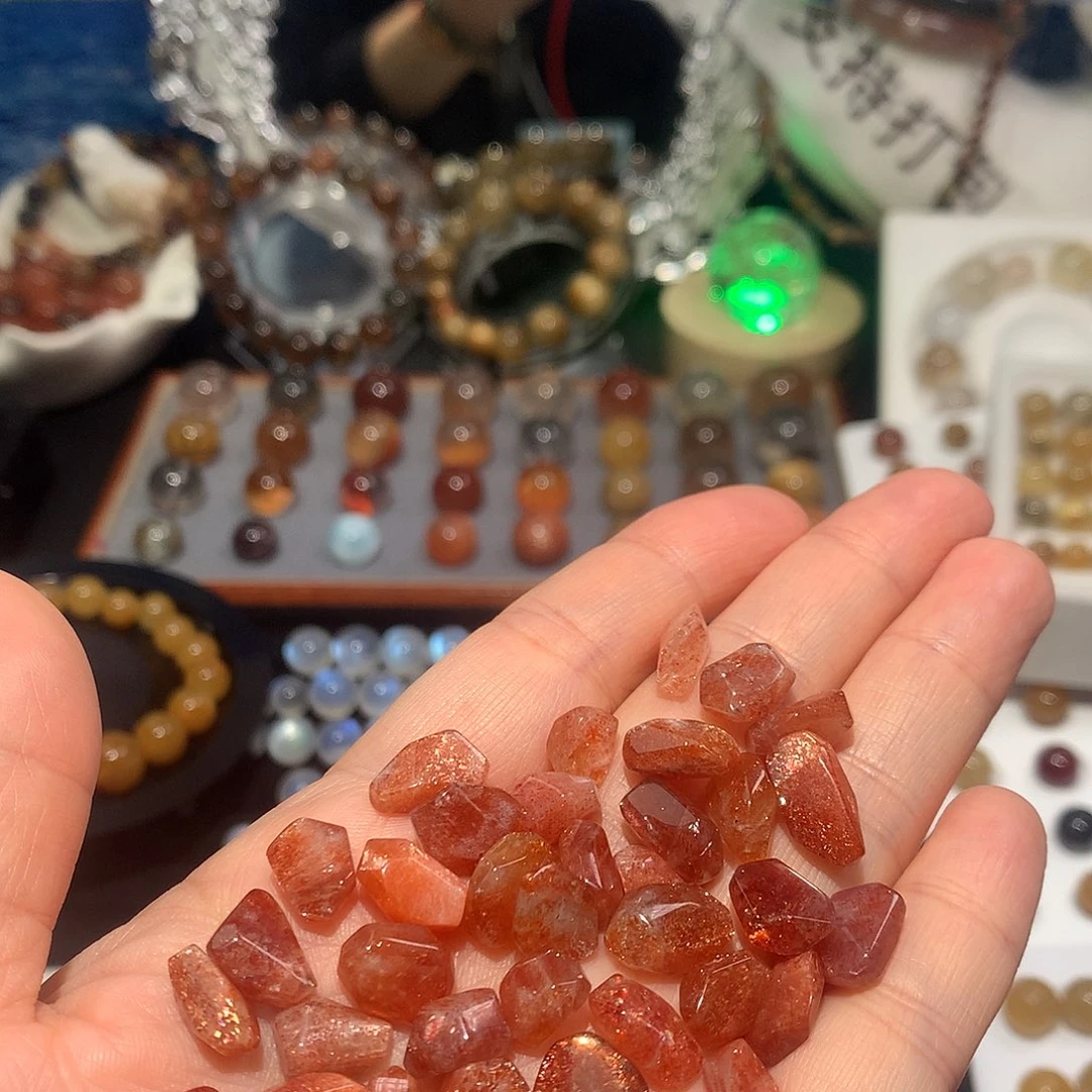 未镶嵌水晶颈饰多样化发1个069