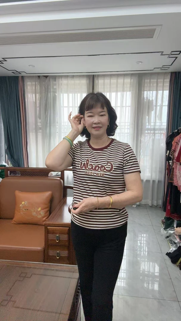 8831夏季条纹圆领短袖上衣