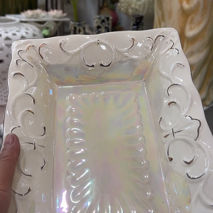 瓷片瑕。。。。。。。。。。。。。。