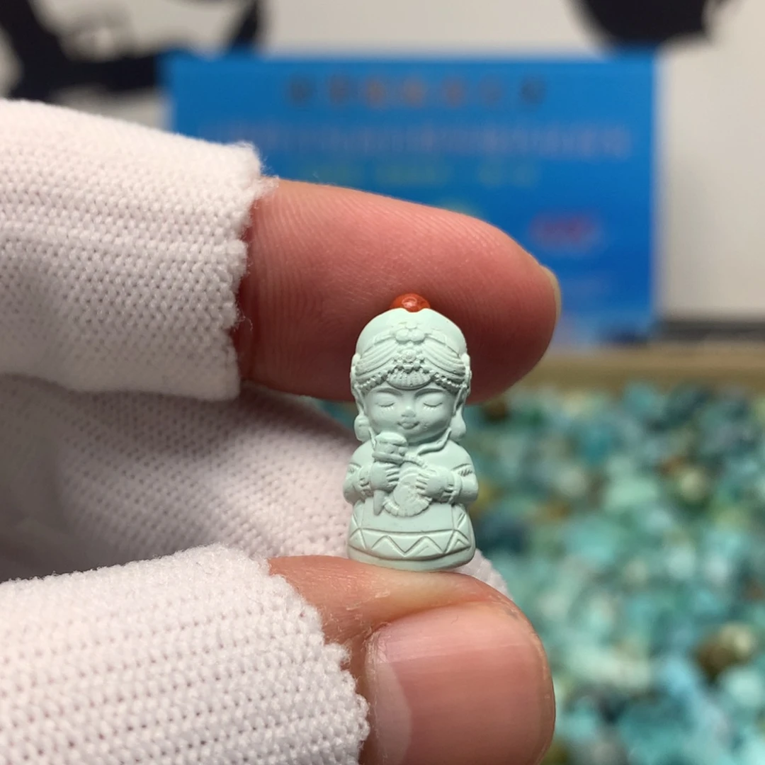 绿松石未镶嵌挂件